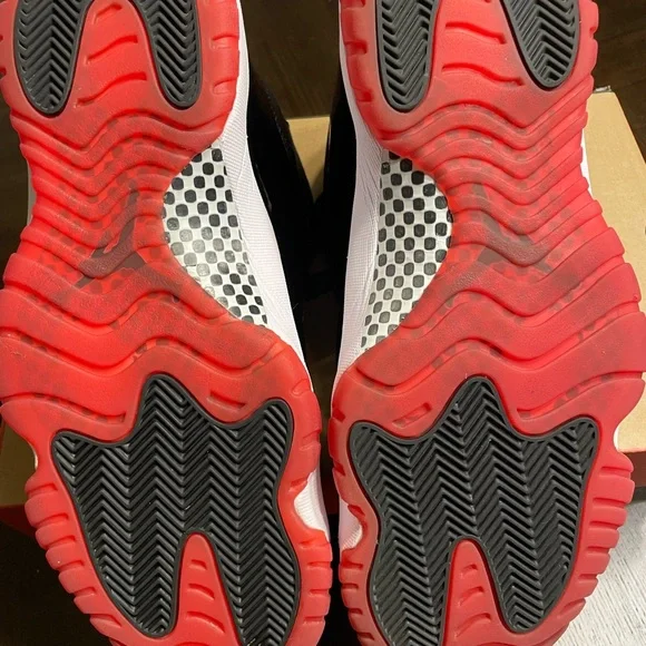 Air Jordan Retro 11 “Bred” (2019)